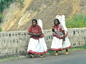 Konso farmers going to market in their traditional dress