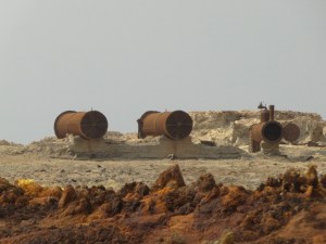abandoned steam engines, a testimony of past mining activity in Dallol